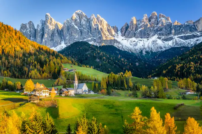 Trentino Alto Ádige: Val di Funes, Dolomitas | Foto: Depositphotos