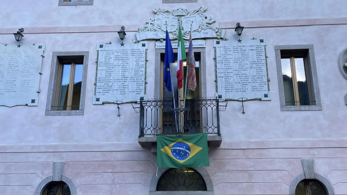 Prefeito italiano protesta brasileiros