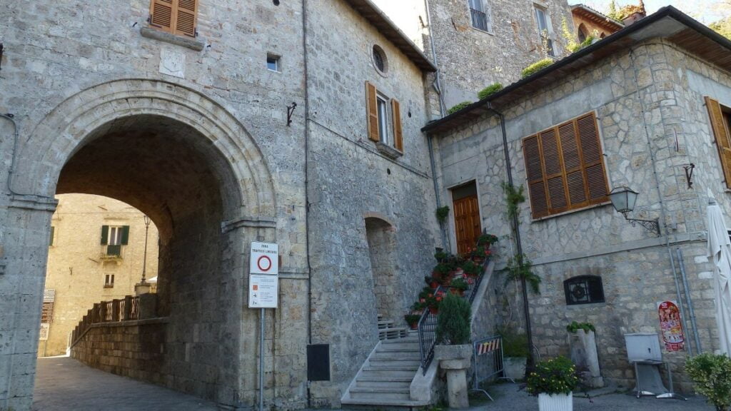 Centro histórico de Civitella del Tronto | Foto: Depositphotos 