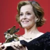 Sigourney Weaver recebeu Leão de Ouro pela carreira