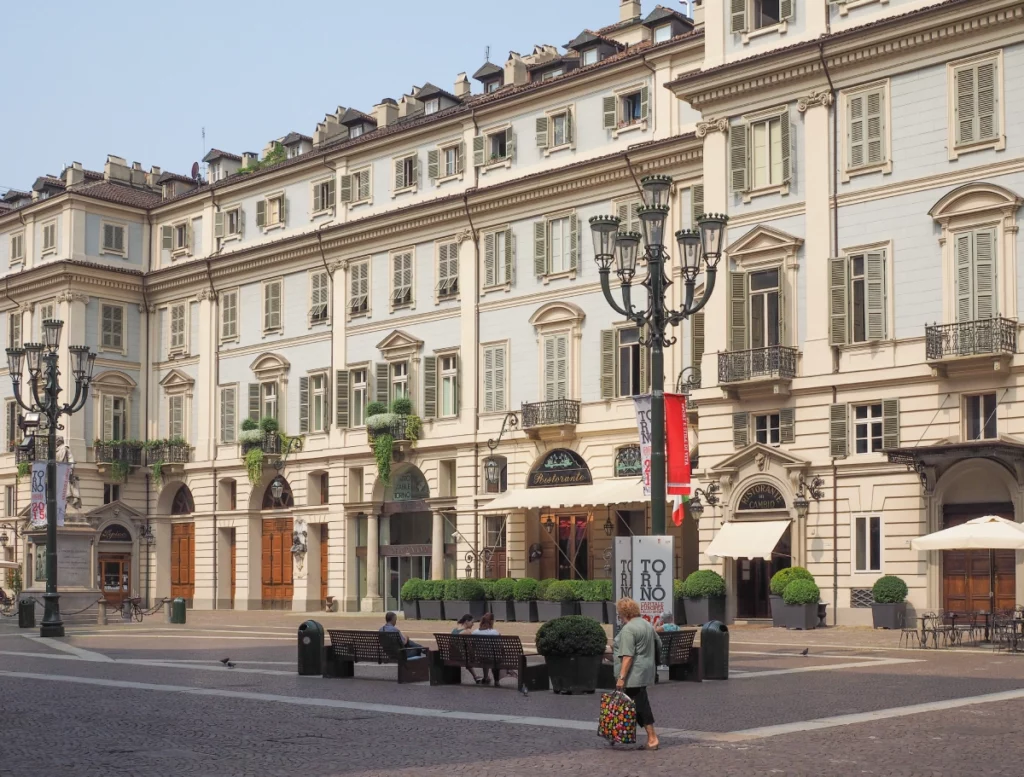 Piazza Carignano em Turim | Foto: Depositphotos 